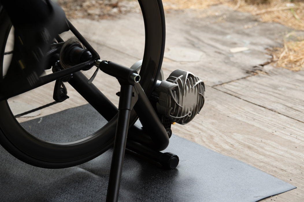 Saris Fluid 2 Smart Equipped Indoor Bike Trainer
