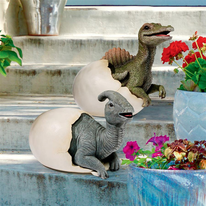 SET OF PARASAUROLOPHUS & SPINOSAURUS EGGS