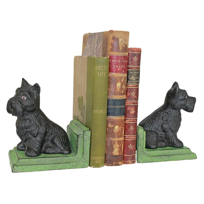 SITTING SCOTTY DOG CAST IRON BOOKEND SET