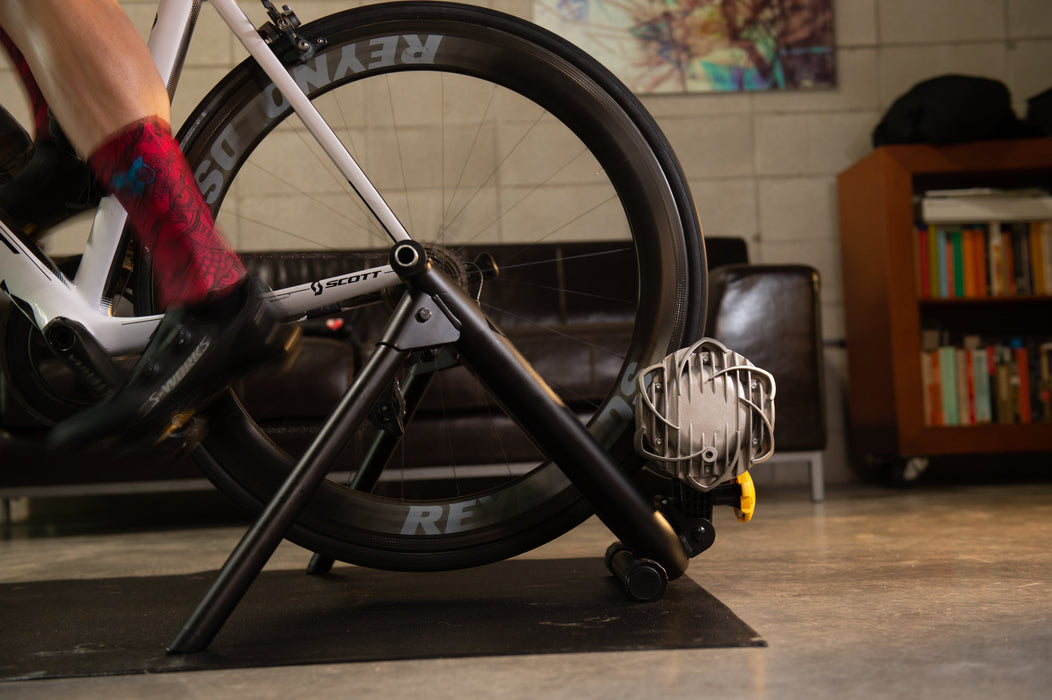 Saris Fluid 2 Indoor Bike Trainer With Precision Balanced Flywheel Technology
