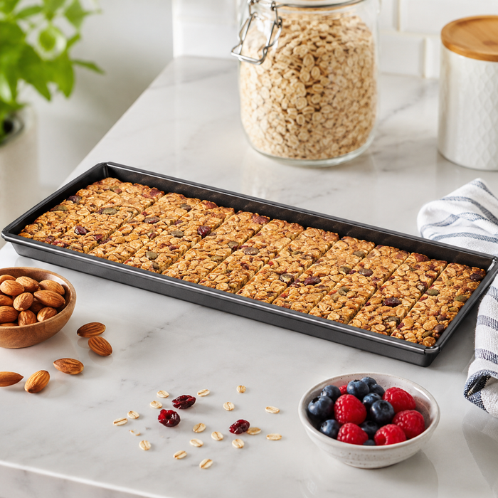 Nonstick Baking Pan – 12 7/8
