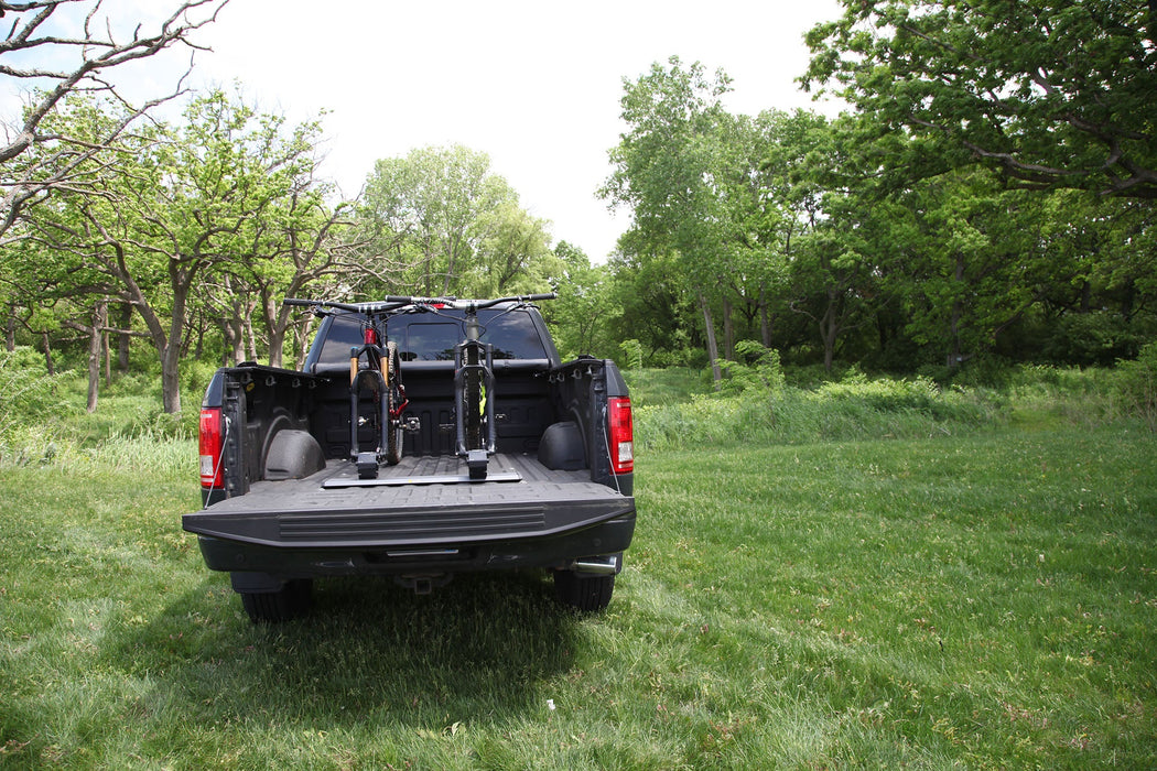 Saris Thru Axle Traps