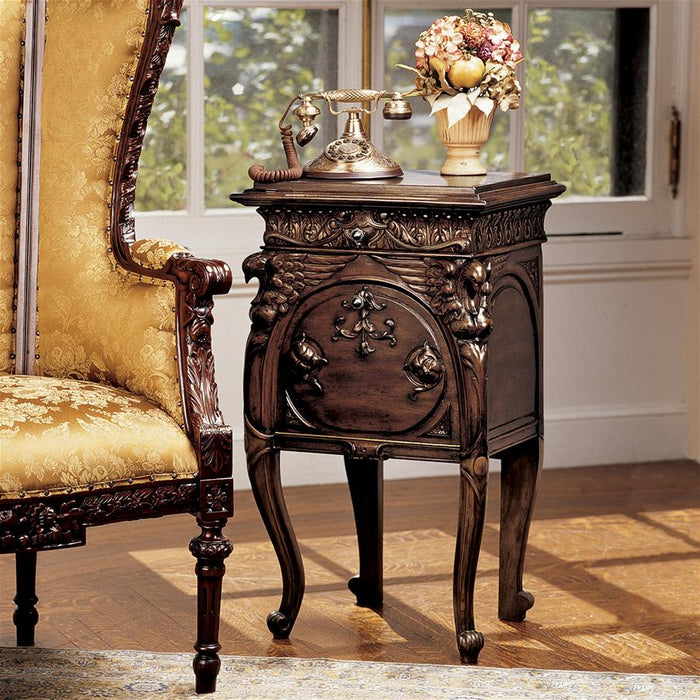 FALCONCREST OCCASIONAL TABLE
