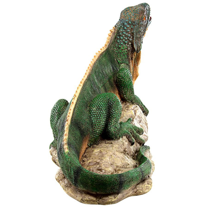 IKE THE IGUANA SPITTER PIPED STATUE