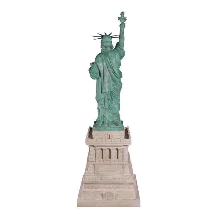 STATUE OF LIBERTY ON PEDESTAL STATUE