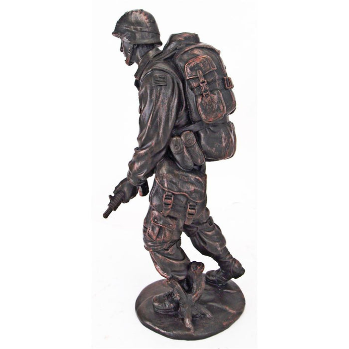 SALUTE TO OUR HEROES SOLDIER STATUE